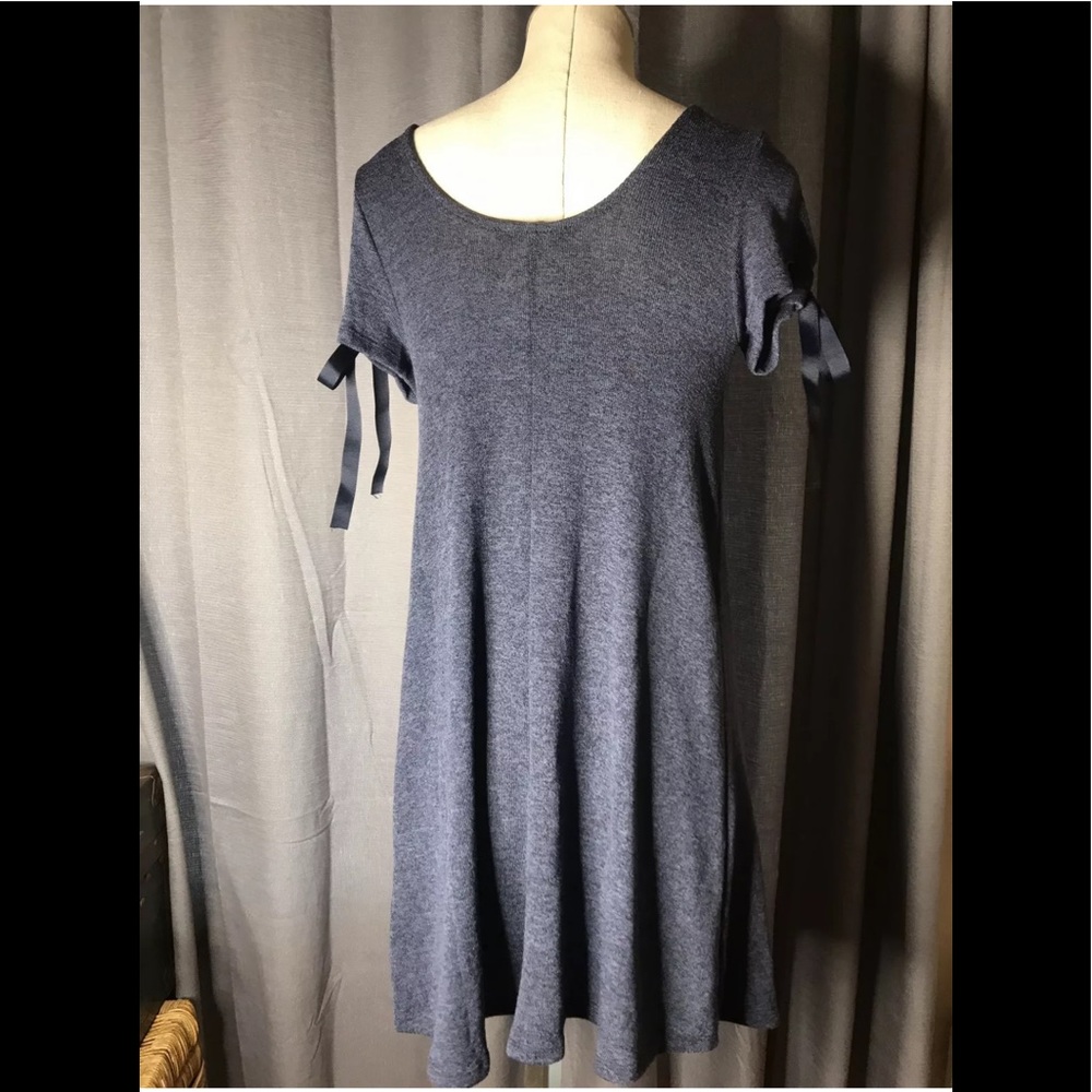 The Vanity Room blue stretchy ribbon tie dress Medium - Picture 4 of 8